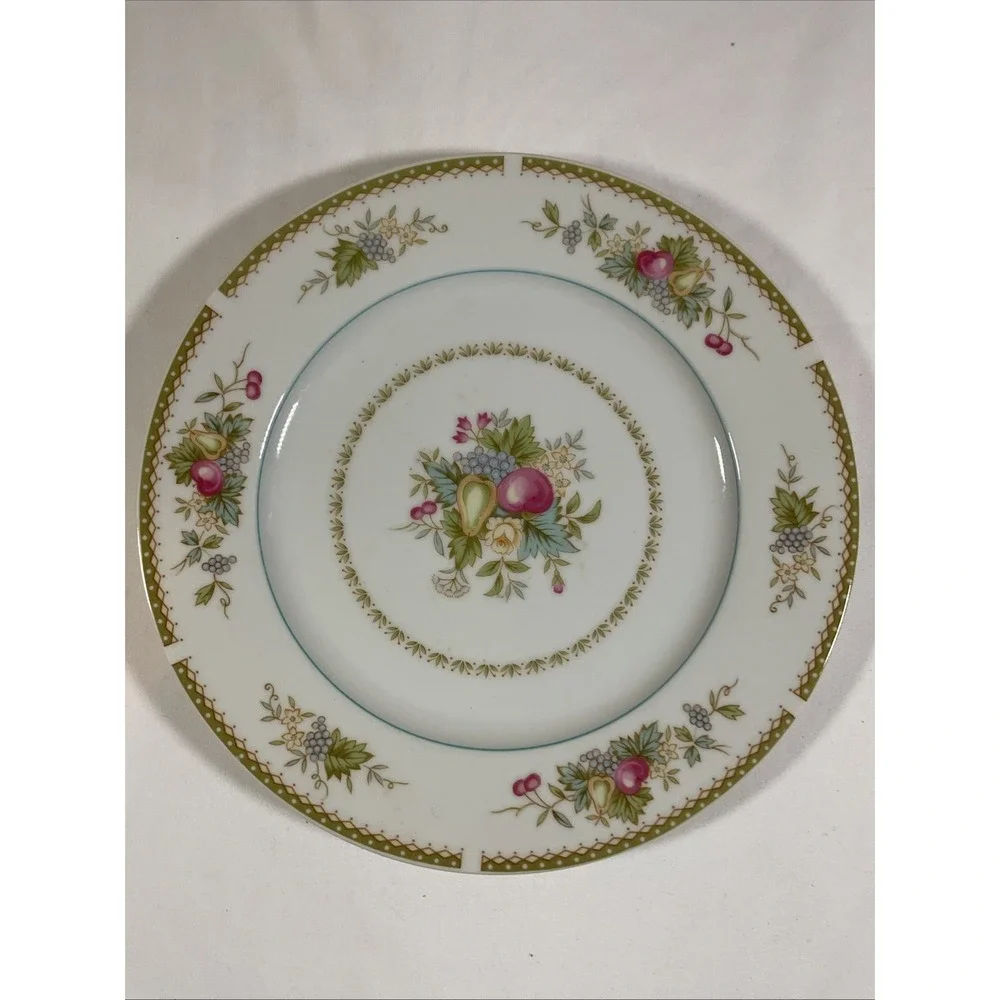 Vintage Cornucopia Fine China Japan 10.25